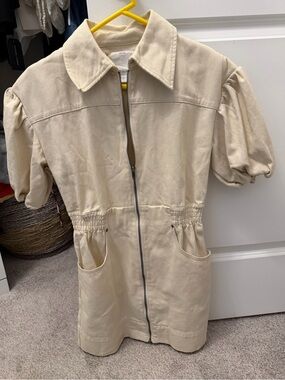 C/MEO Collective Beige Zip-Front Collared Top